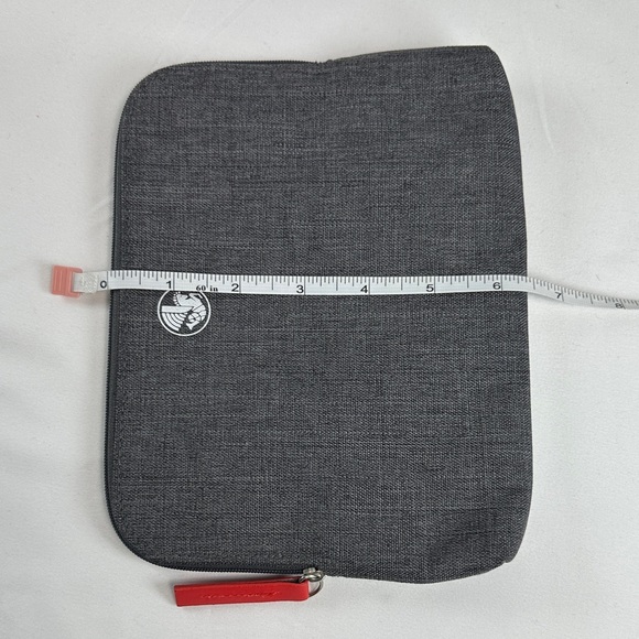Stylish Gray Accessories/ Toiletries Bag - Picture 7 of 7